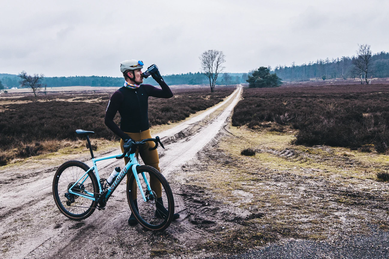 purepower-mountainbike-rytter-natur